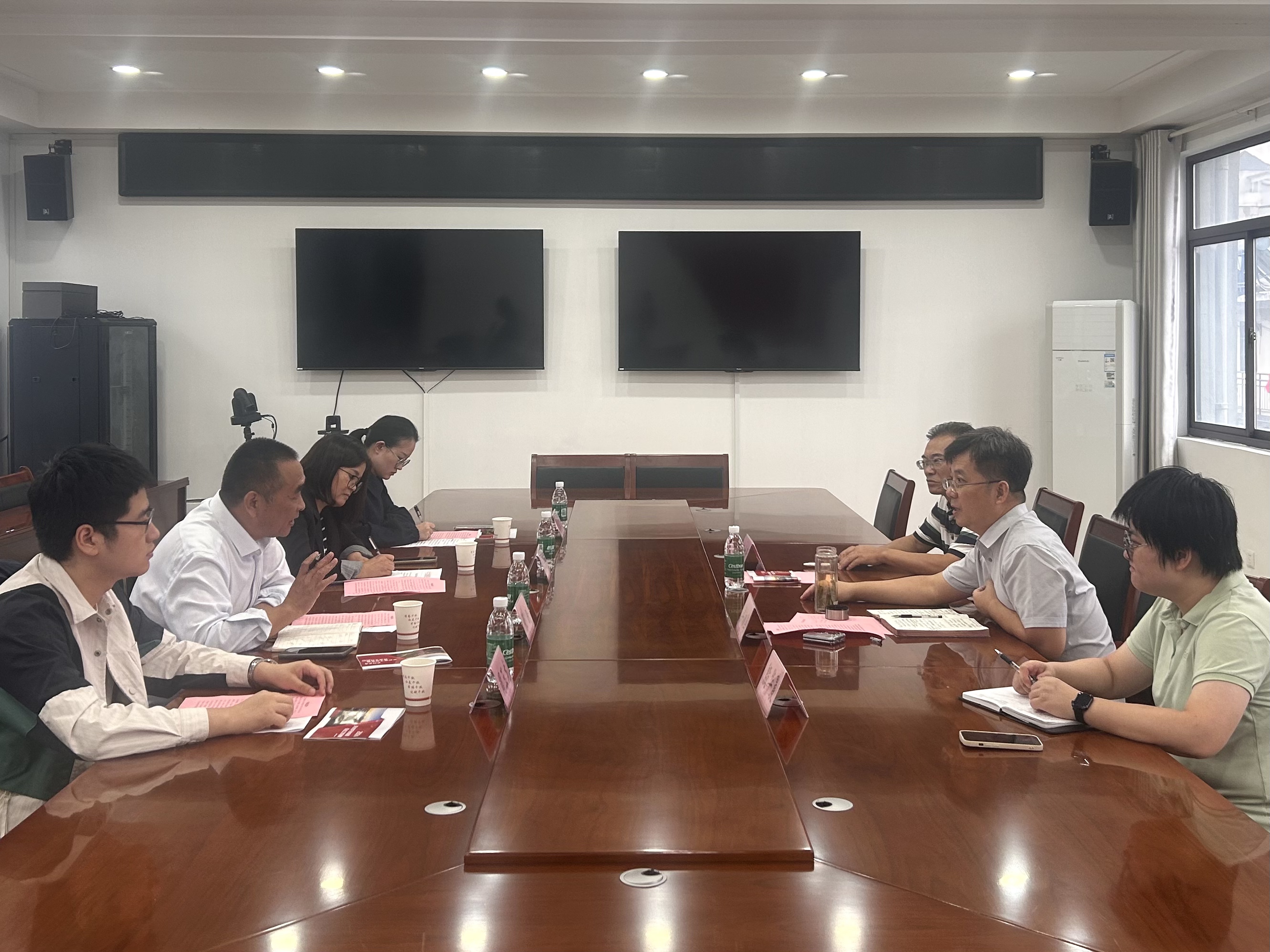 異地跟班促交流 攜手共進謀新篇——千秋街道召開蕭縣龍城鎮干部跟班學習見面會