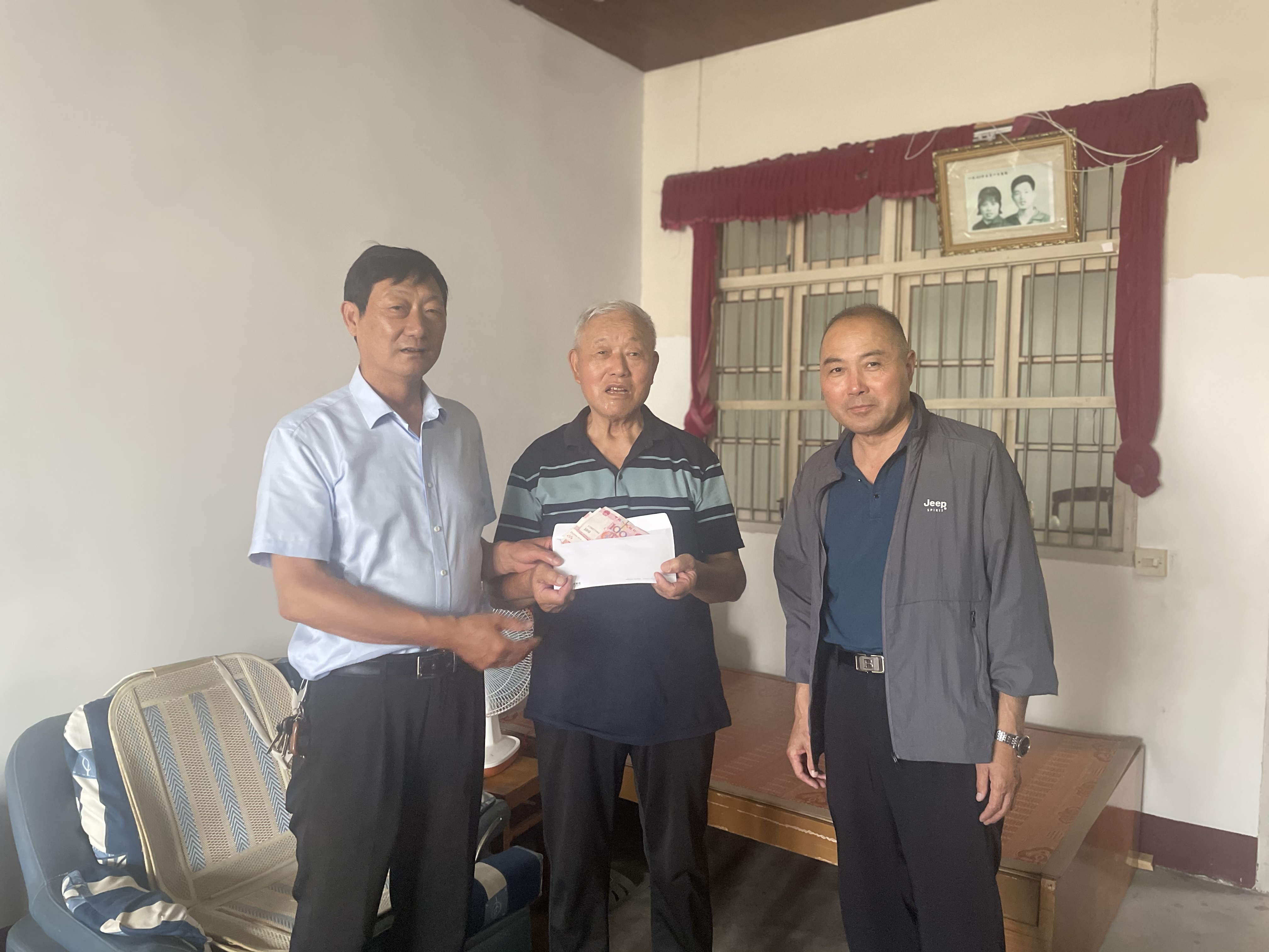銅城鎮老干部黨支部開展慶祝中國共產黨  成立104周年主題黨日活動