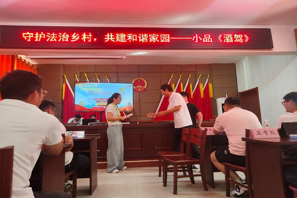 大通鎮：法治小品《酒駕》下鄉，筑牢鄉村平安防線